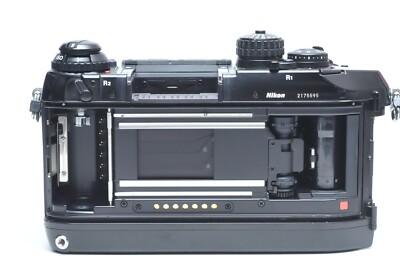 Nikon F4 Body Only + MB-23 Motor Drive + AFD 28mm F2.8 Lens ☆