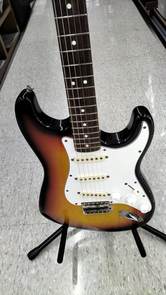 ギター FERNANDES RST (R8?) The Revival Fernandes R8 The Revival