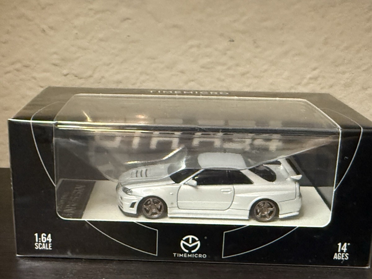 1:64 TimeMicro Nissan Skyline GT-R R34 Open-Hood ,Visible Engine