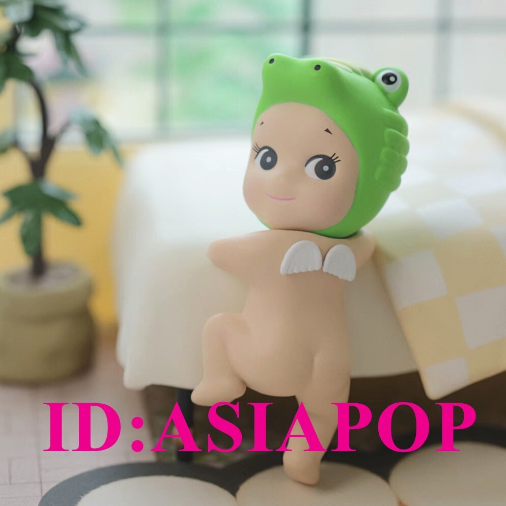 Authentic Sonny Angel Hippers Looking Back mini figure Crocodile