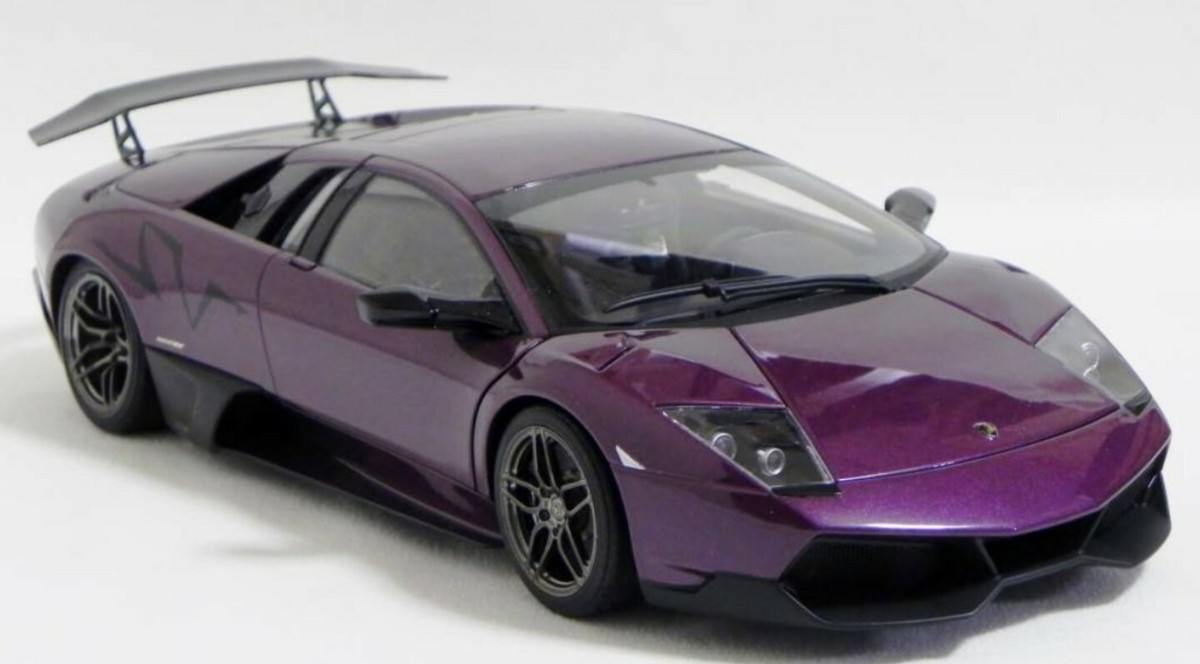 Autoart Lamborghini Murcielago LP670-4 SV VIOLA OPHELIA 1/18