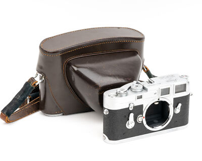 Leica M3 Single Stroke Rangefinder Camera Body No.109xxxx Yr.1963