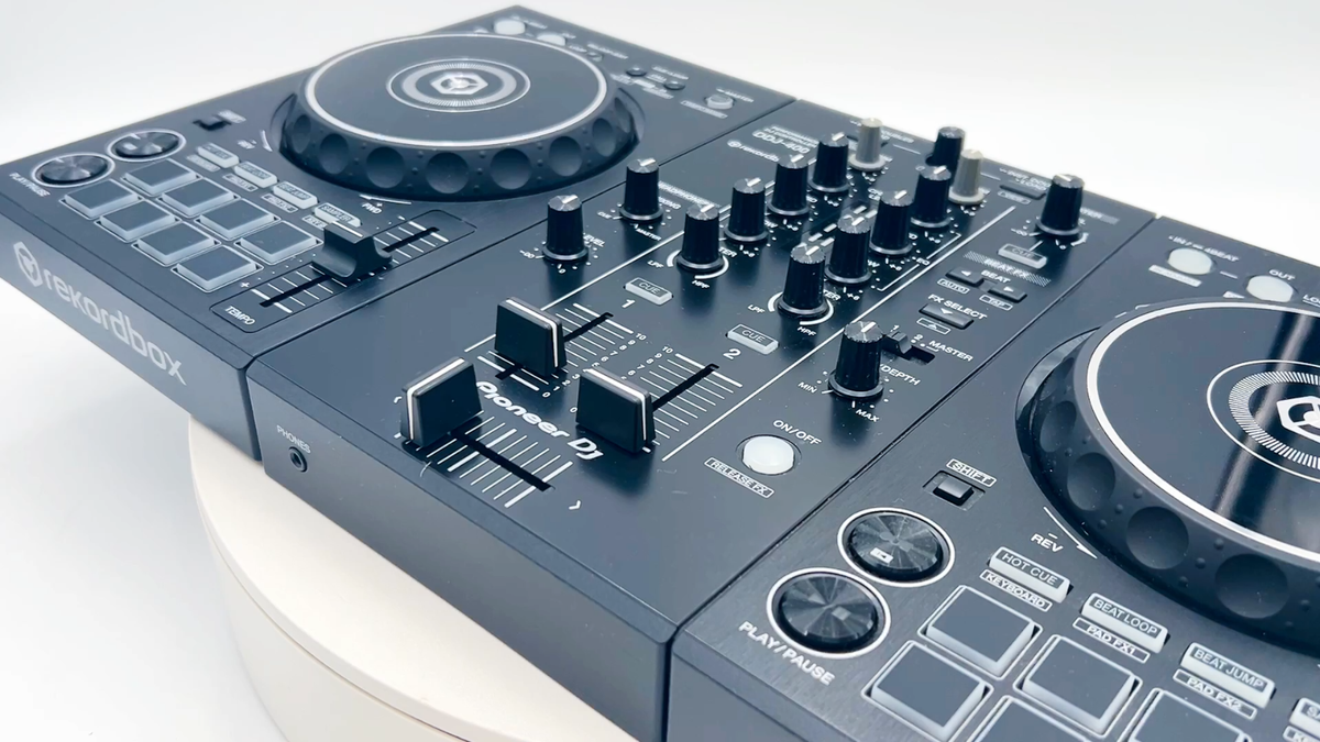 Pioneer DJ】DDJ-400 2018年製 本体 Pioneer DJ】DDJ-400 2018年製