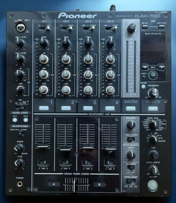 元箱付き Pioneer パイオニア DJミキサー ブラック DJM-700-K 元箱付き