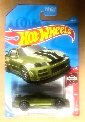 2019 Hot Wheels NISSAN SKYLINE GT-R (BNR34) #45 green NISSAN 2/5