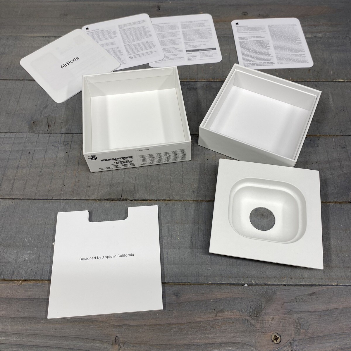 Apple AirPods 3rd Generation Wireless In-Ear Headset - White EMPTY