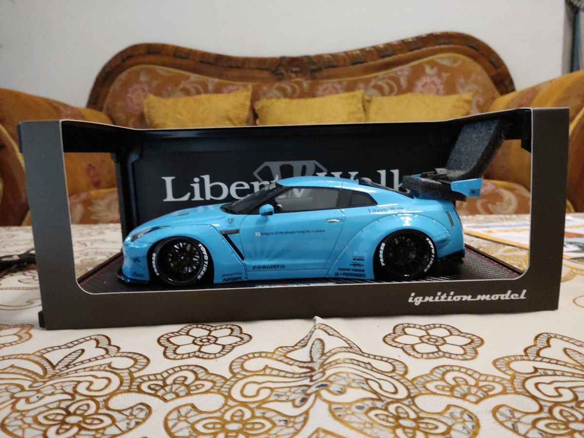 1/18 ignition model GT-R R35 IG1759