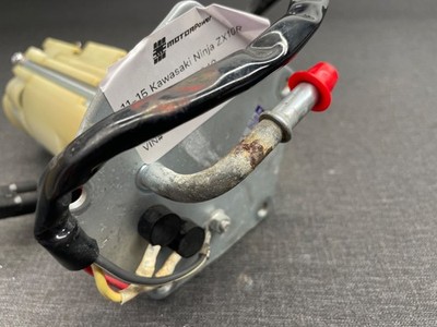 PP-「P」 4枚 PPP 4枚セット 最新モデル】2025 ZX-4Rを全色ご紹介