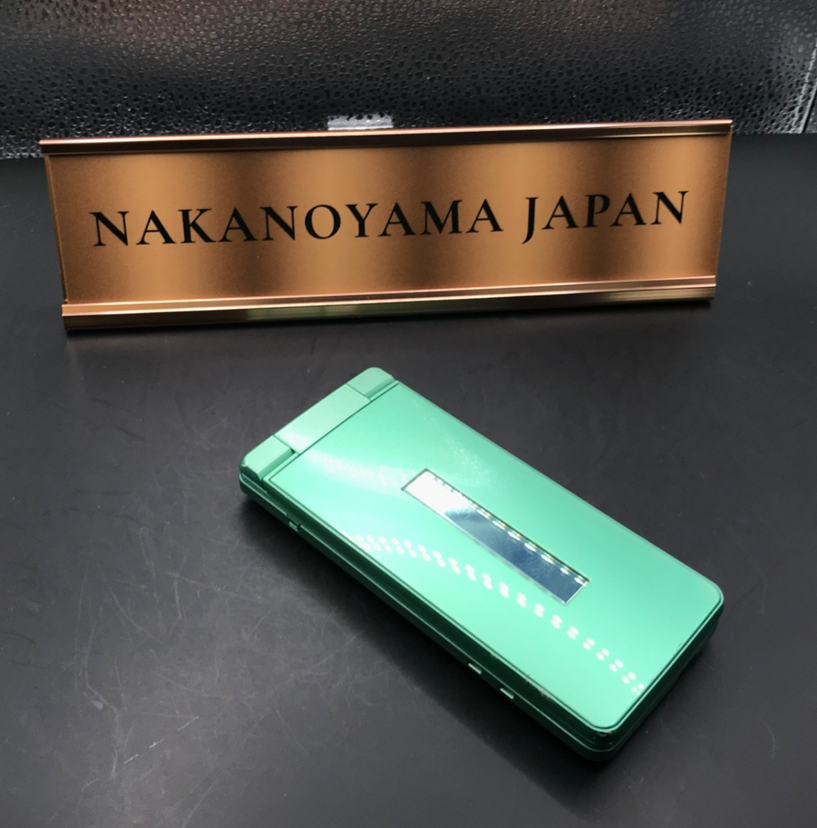 SHARP AQUOS Keitai 3 805SH | Green | Flip Phone | Android | 8 GB