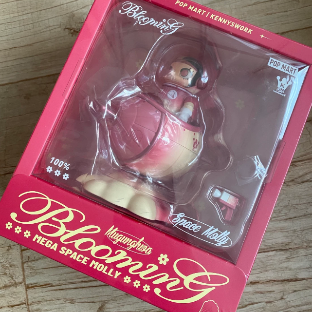 PopMart Mega Space Molly Blooming Series Mugunghwa 100%Authentic