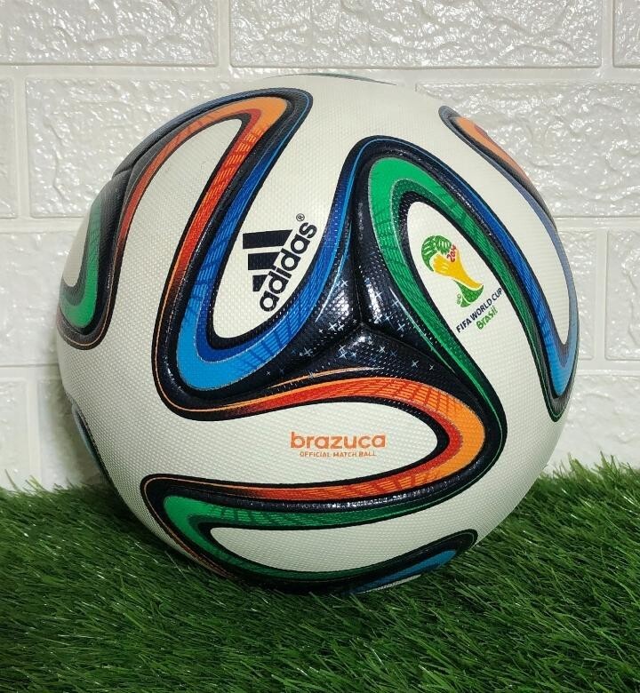 Adidas Brazuca Soccer Ball FIFA World Cup 2014 Brazil, Official