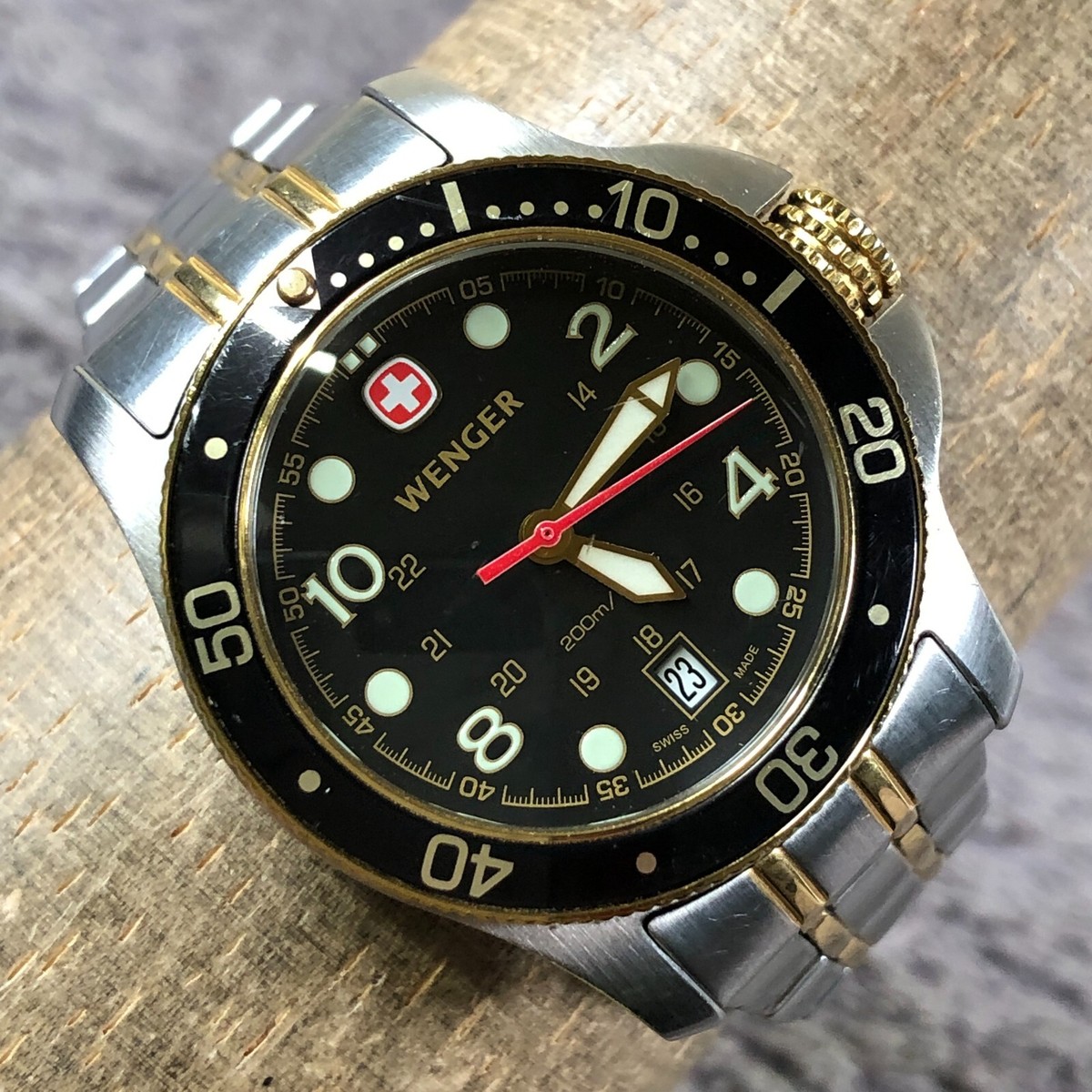 Vtg 1893 Wenger Women 7246X/T Swiss Made Two Tone Quartz Analog