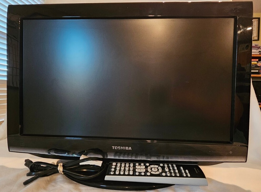 TOSHIBA REGZA テレビ