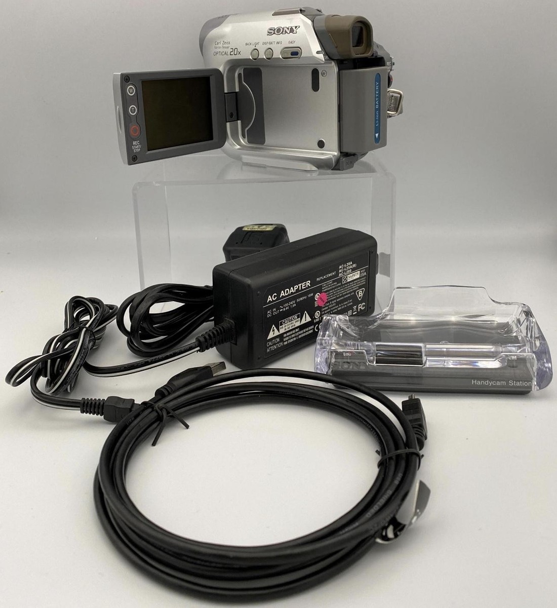 Sony DCR-HC32 NTSC MiniDV Handycam Camcorder 20x Zoom - Video
