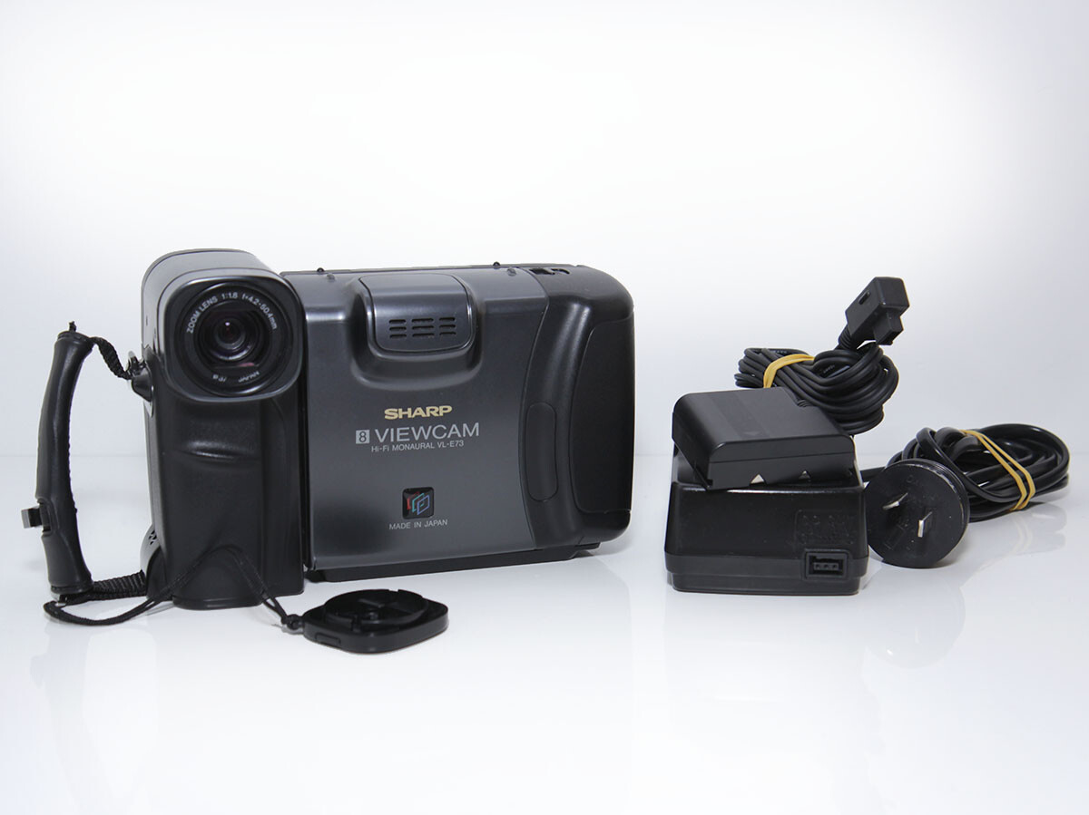 動作OK❗️☆のシャープの液晶8ミリビデオカメラ・VL-EL13 動作OK