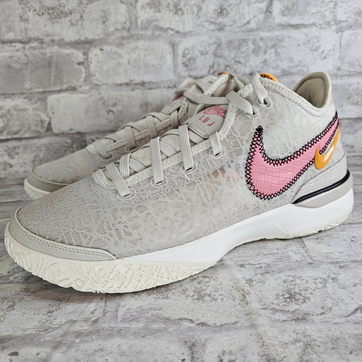 Nike Zoom LeBron NXXT Gen Da Vinci Light Orewood Brown DR8784-100