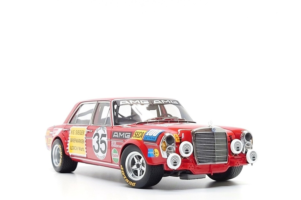 Minichamps 1:18 Mercedes-Benz 300 SEL 6.8 AMG #35 - 24h Spa 1971