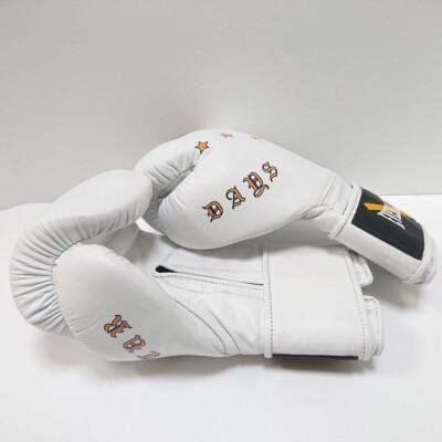EVERLAST × Saturdays NYC Boxing Gloves 8oz White Magic Tape from