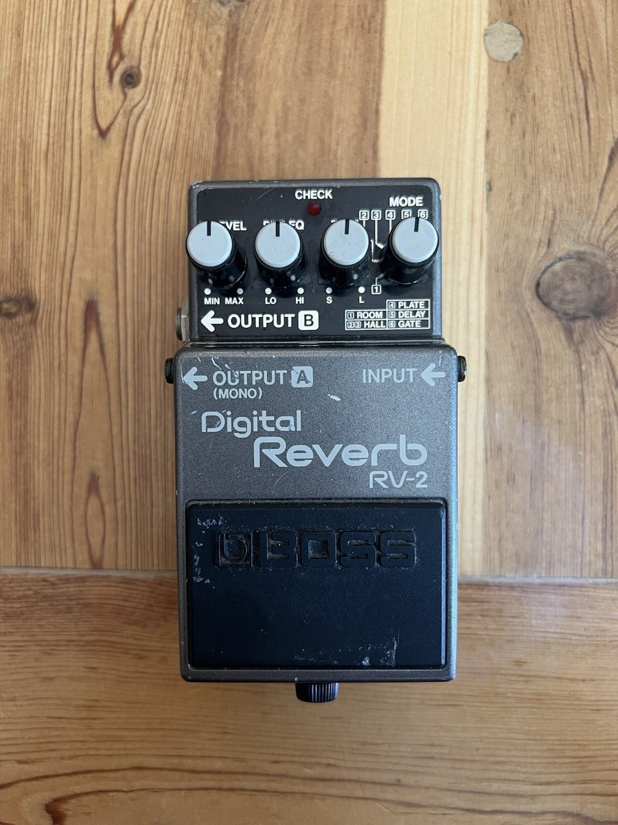 ギター BOSS Digital Reverb RV-2 made in japan Boss RV-2 Digital