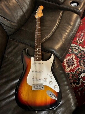 フェンダーメキシコ製 ストラトキャスター MN543974 Fender フェンダー