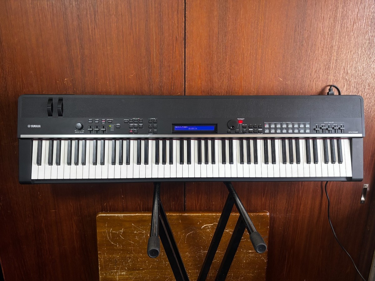 Yamaha CP4 STAGE 88鍵 デジタルピアノ Yamaha CP4 Stage 88-Key