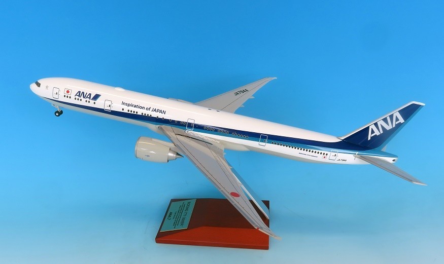ANA JA755A NH20035 B777-300 ガンダム 1⁄200 B777-381 ANA ガンダム