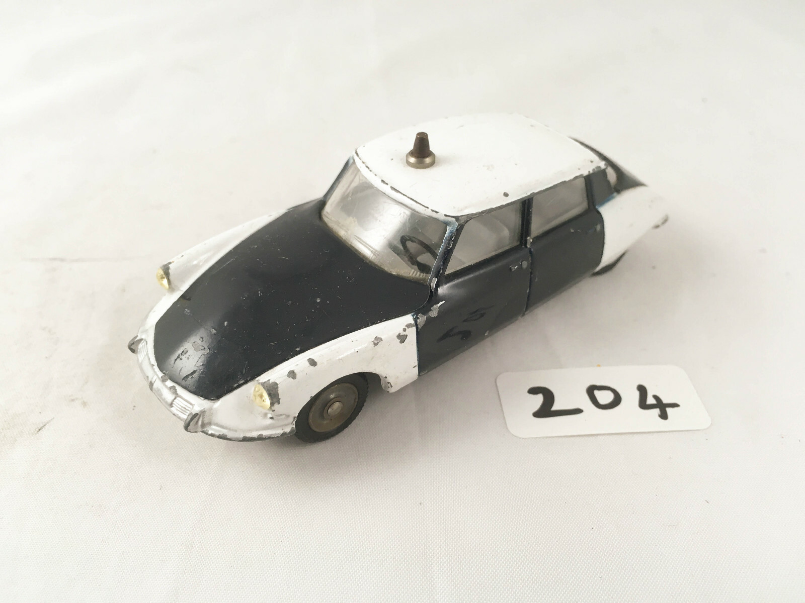 Dinky 501, Citroen DS19 Police - Free Price Guide & Review