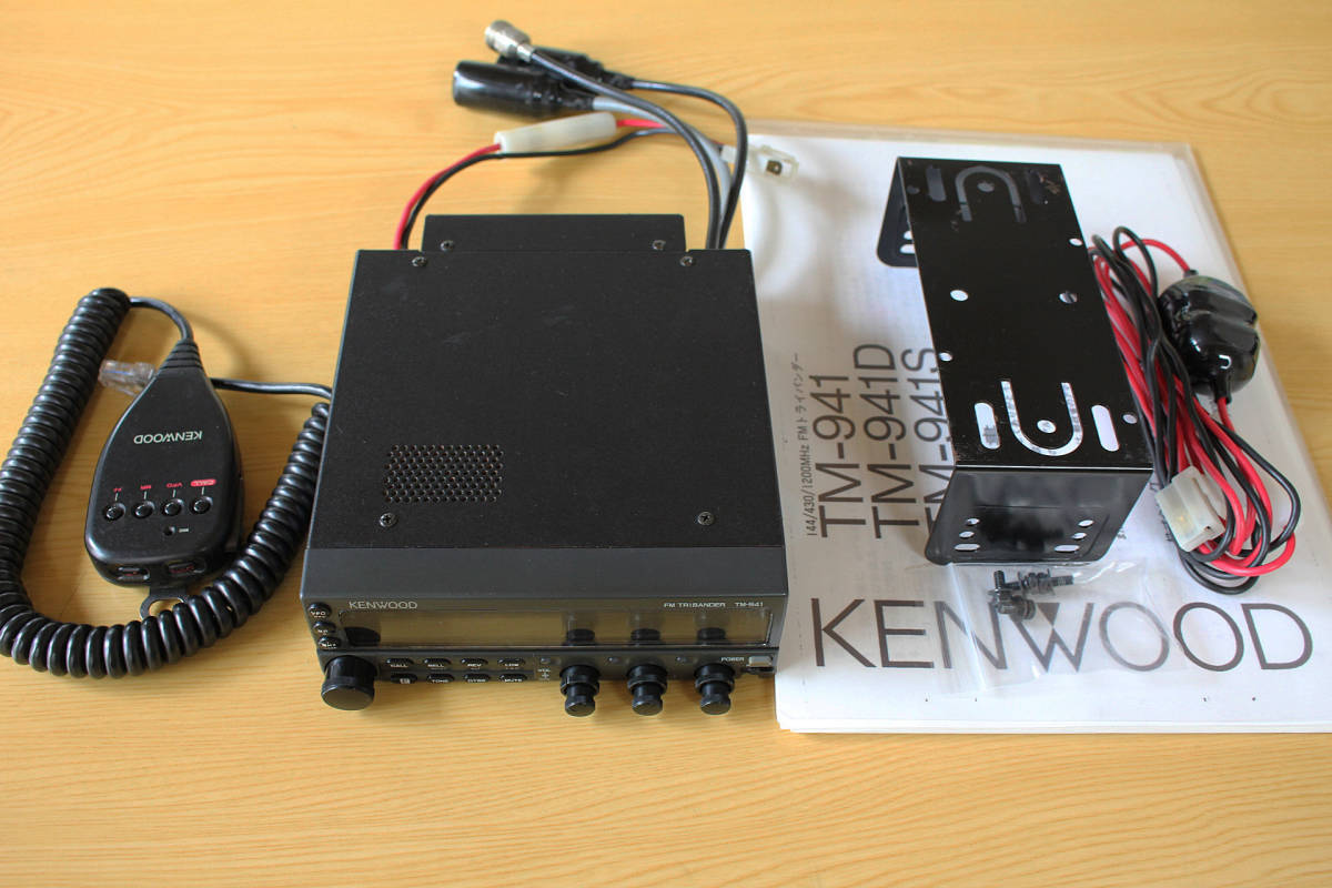 ケンウッド製 TM-521 1200Mhz 10 / 1 w 動作・中古無線機 ケンウッド製