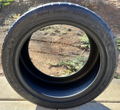TWO BRAND NEW 265/40ZR18 Michelin Pilot Super Sport Tires 2654018