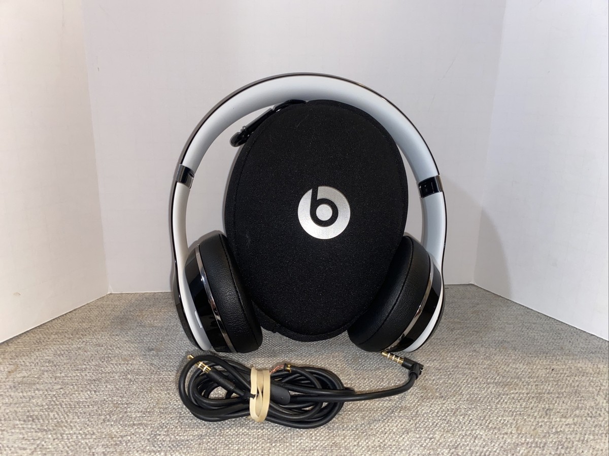 Beats Dr. Dre Solo2 Wired On-Ear Headphones Model B0518 Black