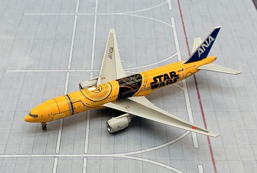 航空機・ヘリコプター ANA STAR WARS C-3PO B777-200ER 1/500 航空機