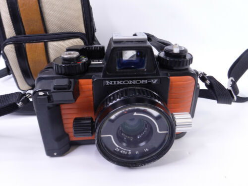 Excellent+5] Nikon Nikonos V Underwater Camera 28mm f3.5 Lens w/SB