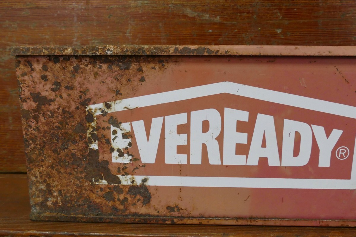 Vintage 1950's Eveready Batteries And Lighting Products Display