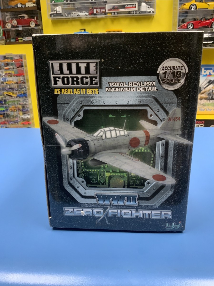 BBI ElLITE FORCE WWII ZERO FIGHTER FIGHTER SCALE 1/18 W/ PILOT
