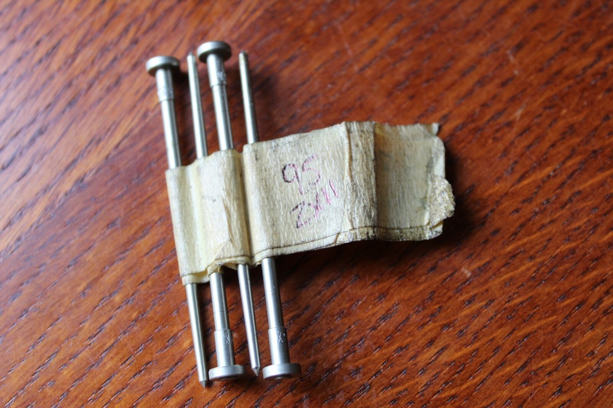 NEEDLE JET Set N96X 16009-1786 93-97 Kawasaki ZX 11 Ninja OEM