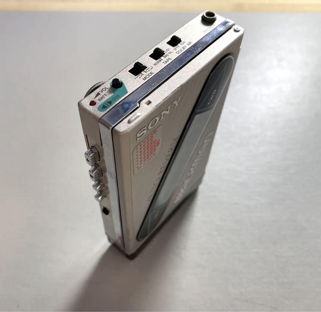 Sony Walkman WM 101 Stereo Analog Cassette Player Auto Reverse