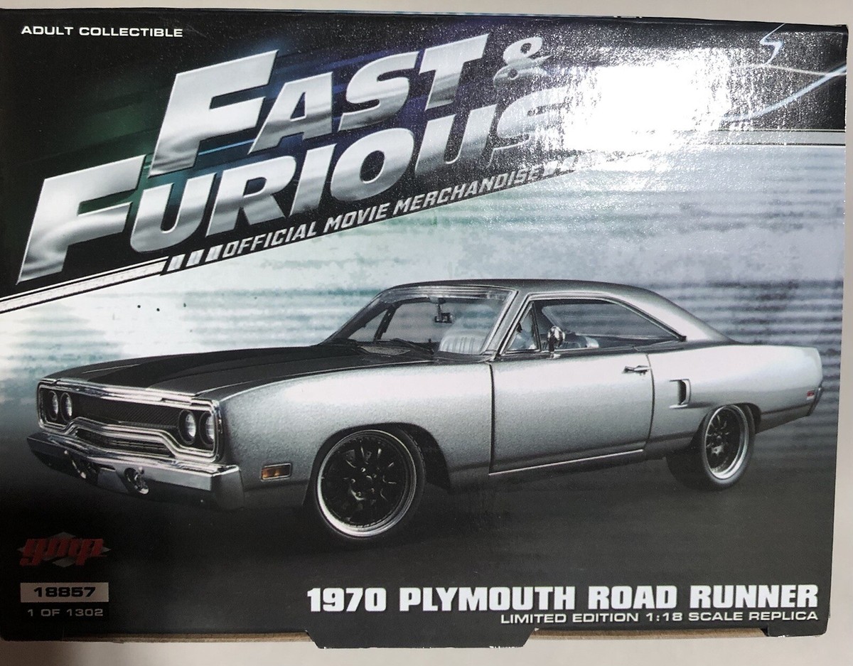 GMP/'70 Plymouthプリムス RoadRunner 1/18 レア！ GMP/'70 Plymouth