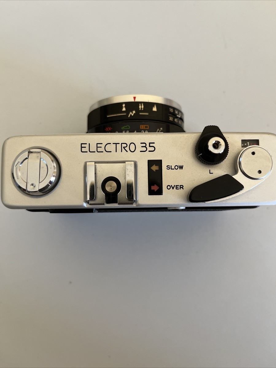 YASHICA ELECTRO 35 FC Rangefinder Film Camera 40mm 1:2.8 Lens