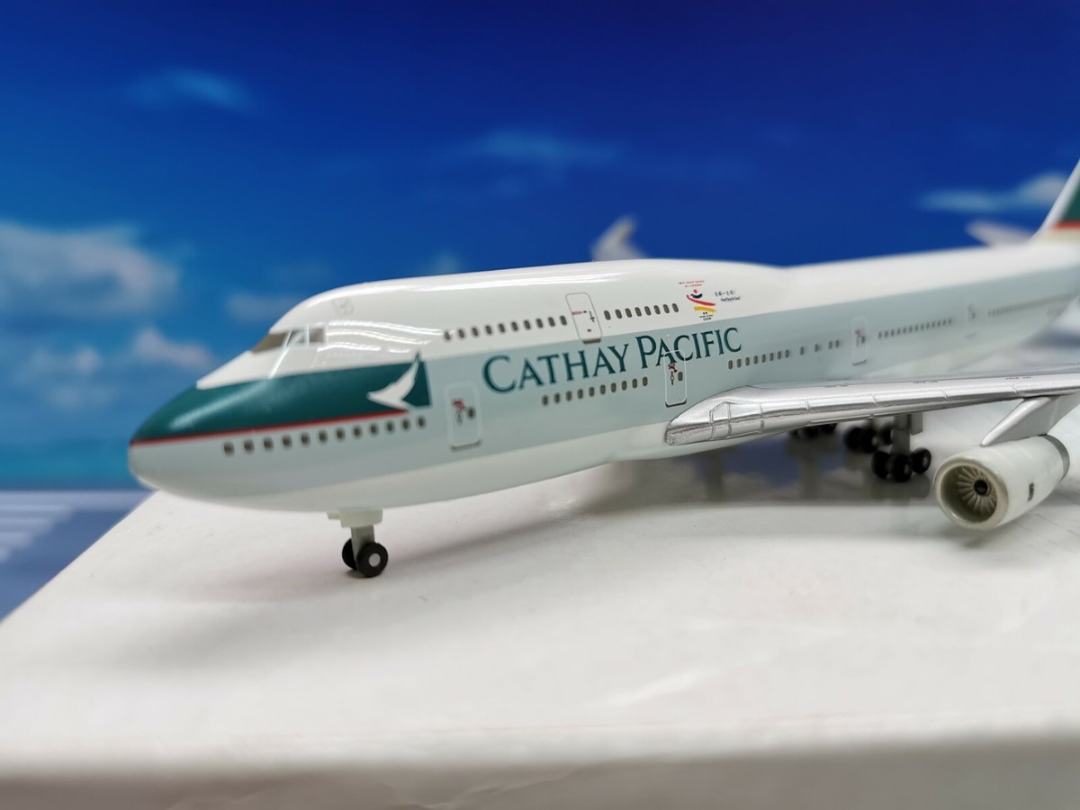 CX Cathay Pacific B747-400 B-HUI リボン3色 CX Cathay Pacific B747