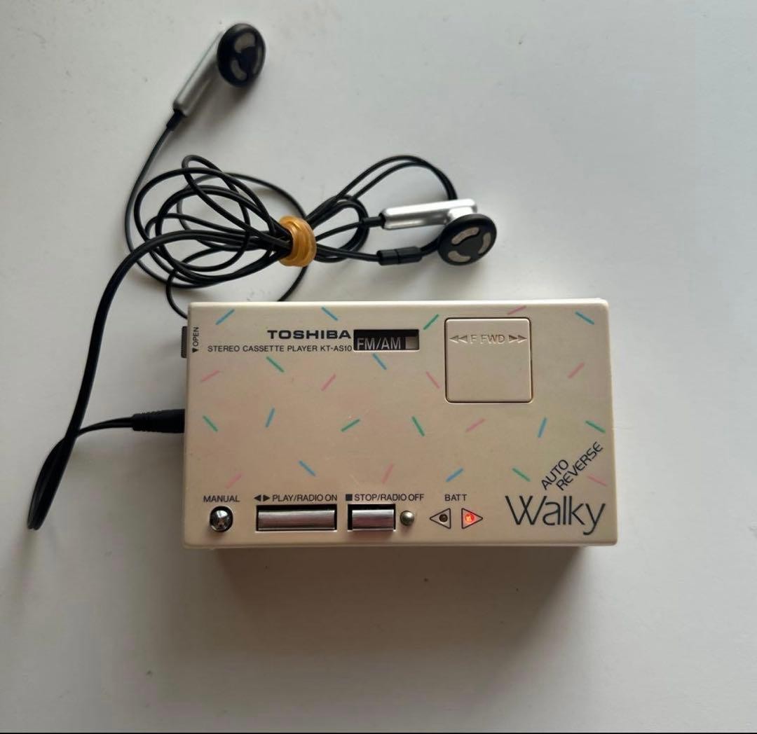Toshiba KT-AS10 Portable Cassette Player Walky rare_Very Good from