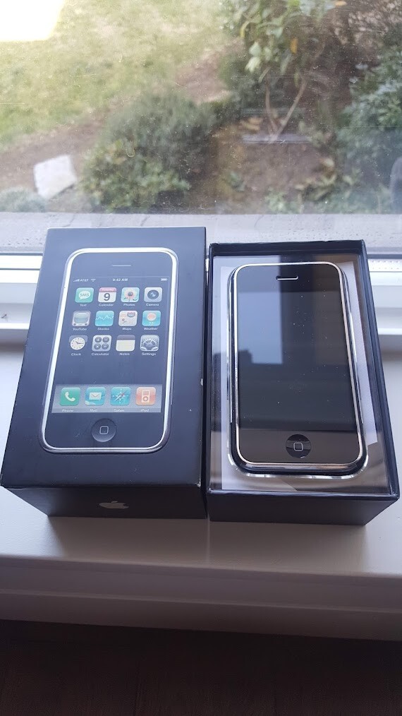 Apple iPhone 2G 1st Generation - 8GB - With Box, works | eBay