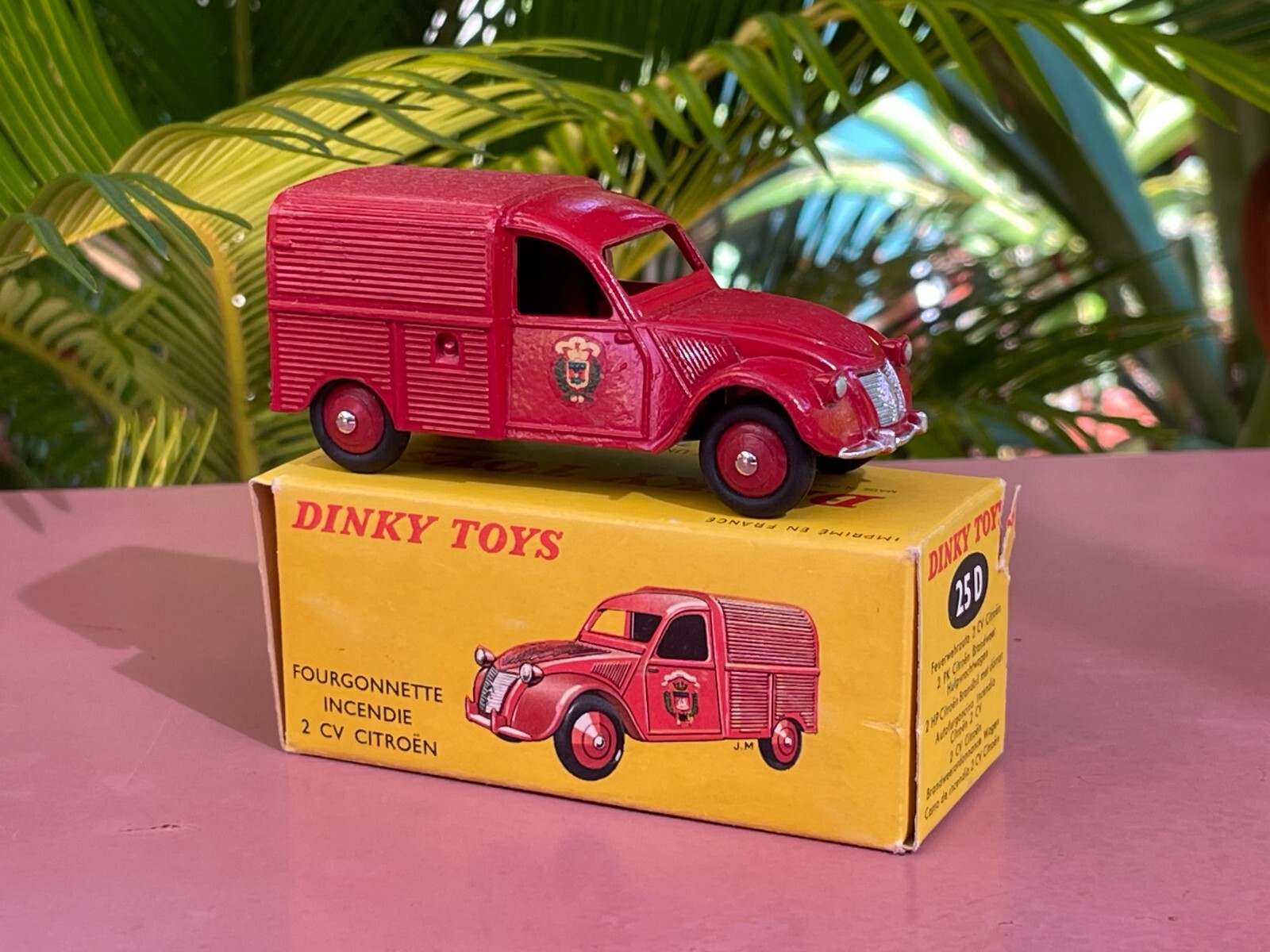美品 激レア 仏製 DINKY TOYS CITROEN1200kg ミニカー 美品 激レア 仏製