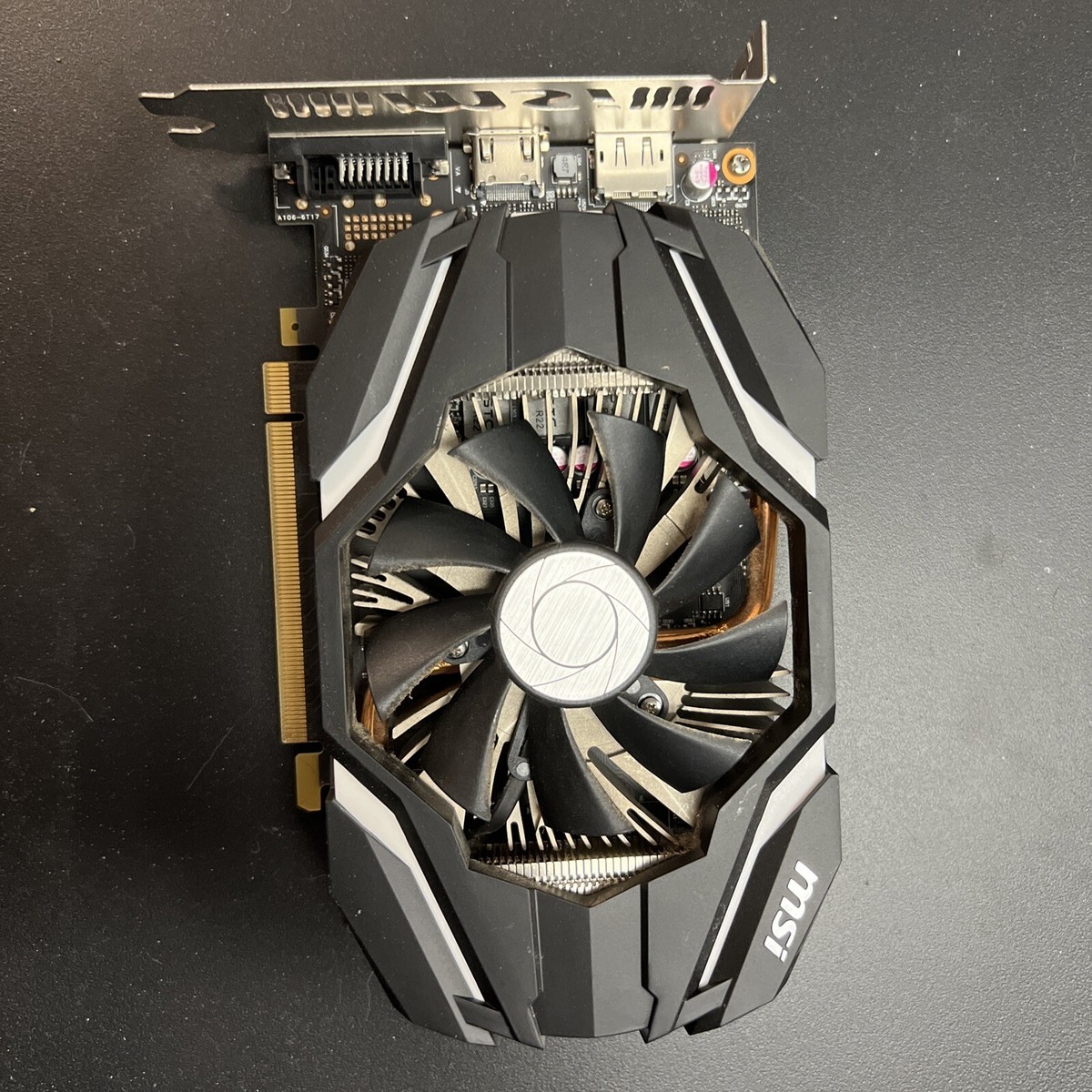 MSI GeForce GTX 1060 3GB OC Single Fan (GTX 1060 3G OCV1) (Used