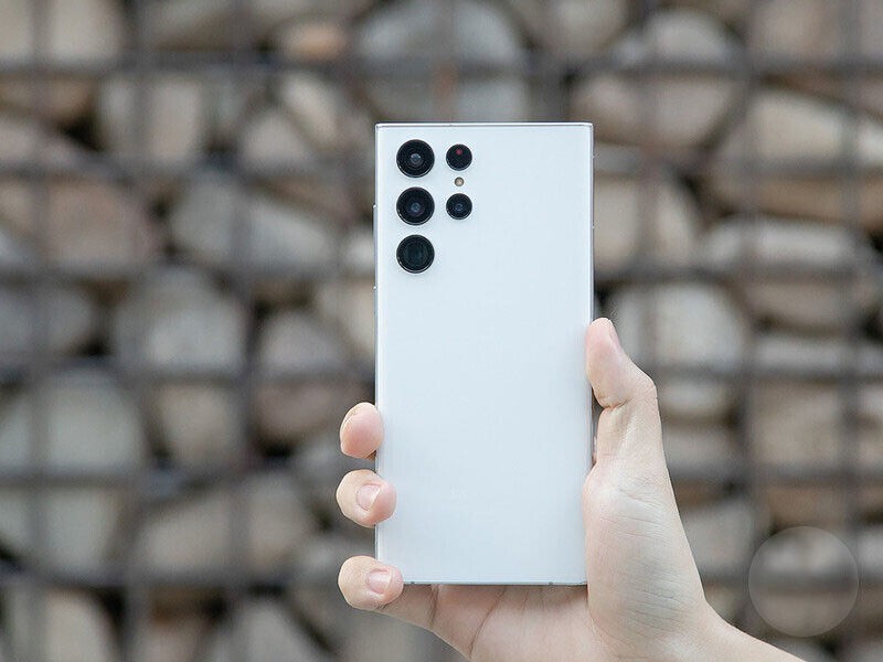 NEW Samsung Galaxy S22 Ultra 5G SM-S908U 128GB/256GB GSM+CDMA