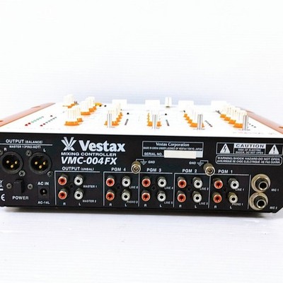 Vestax VMC-004 FX 4 Channel DJ Mixer w/adapter Working tested USED