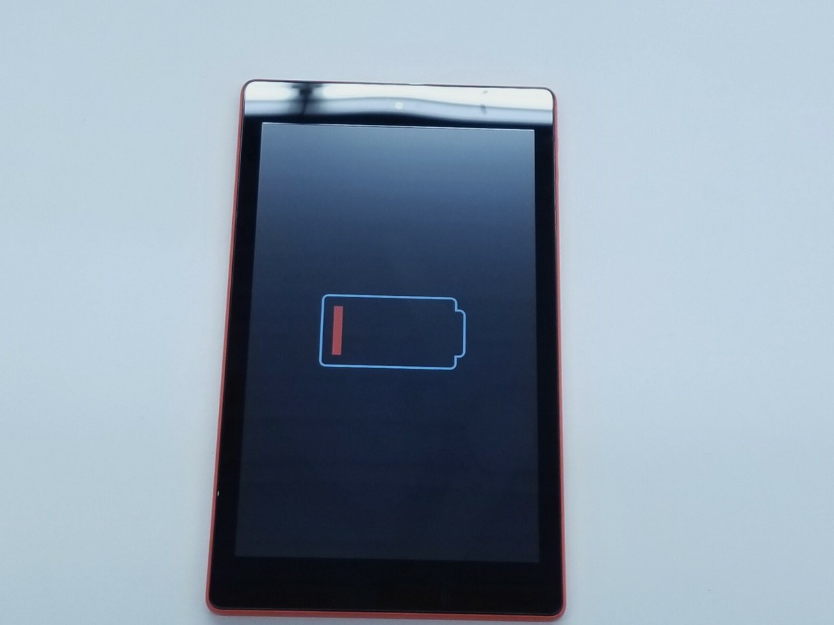 Amazon - Amazon fire HD 8 32GB ブラック 最新版 カバー付 中古美品の通販