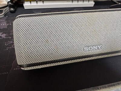 SONY SRS-XB31 Extra Bass Portable Wireless Speaker White Good GP