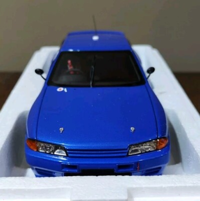 AUTOart 1/18 Nissan Skyline GT-R R32 Plain Body Blue Limited