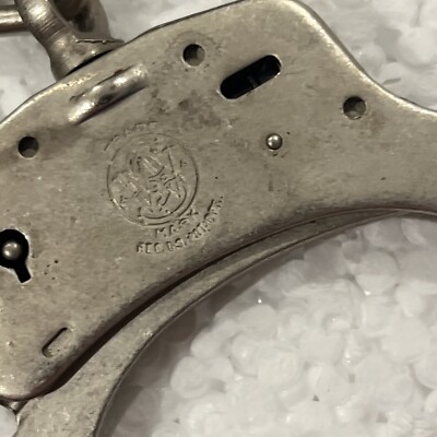 Smith & Wesson ハンドカフ=マックスセキュリティ High-Security-Smith