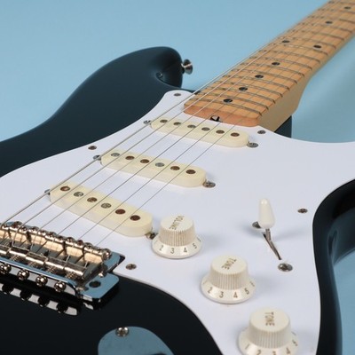 1989-1990 Fender MIJ Stratocaster Strat Japan Maple Neck Black